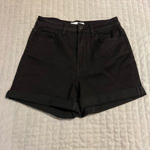Vervet High Rise Shorts